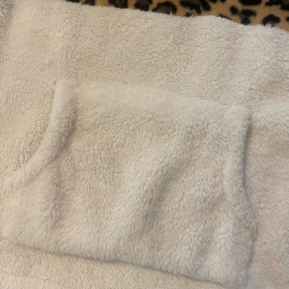 Sherpa 1/4 Zip Leopard Print Teddy Sweatshirt - Picture 3 of 8